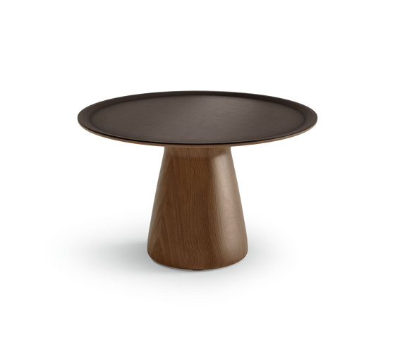 Foster 620 Side Table | Tables d'appoint | Walter K.