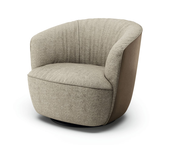 Ishino Armchair | Fauteuils | Walter K.