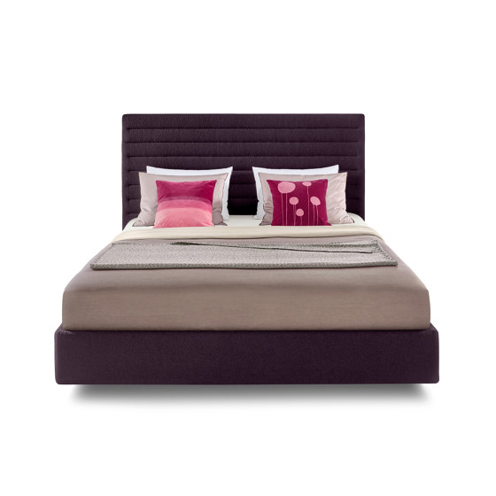 Ison Bed | Lits | Walter K.