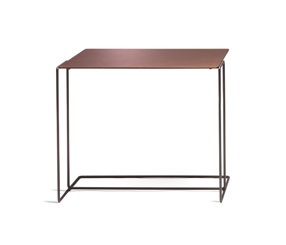 Oki Side Table | Side tables | Walter K.