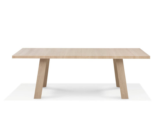 Tadeo Table | Tables de repas | Walter K.