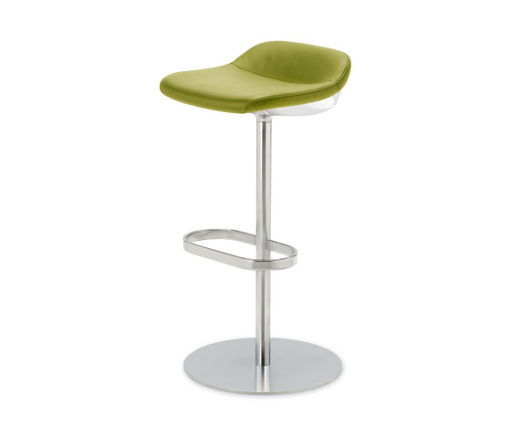 Turtle Barstool | Tabourets de bar | Walter K.