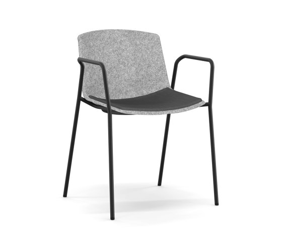 Omega III | Chairs | Casala