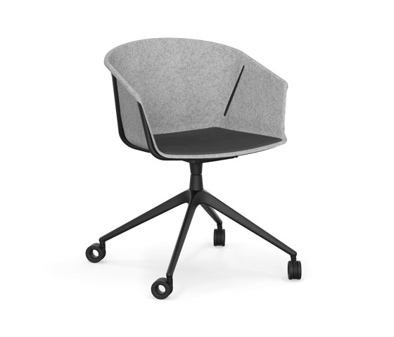 Omega VI | Chairs | Casala