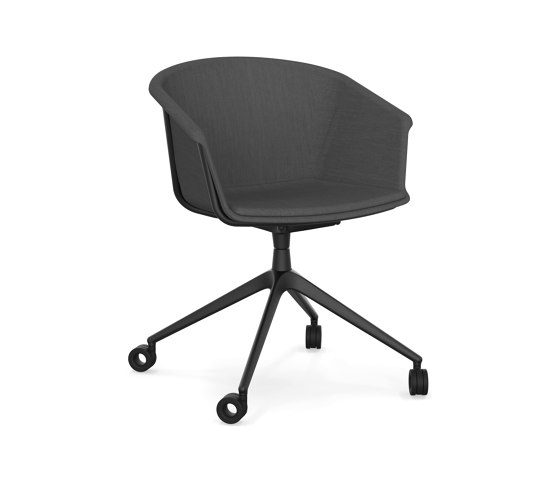 Omega VI | Chairs | Casala