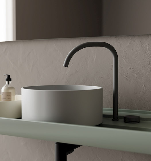 Made - basin spout | Grifería para lavabos | NIC Design