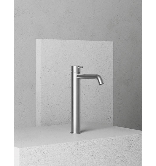 Made - washbasin mixer | Wash basin taps | NIC Design