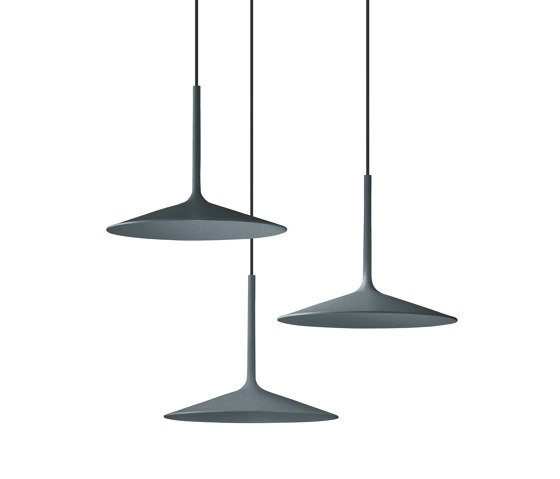 Poe_P3 | Pendelleuchten | Linea Light Group