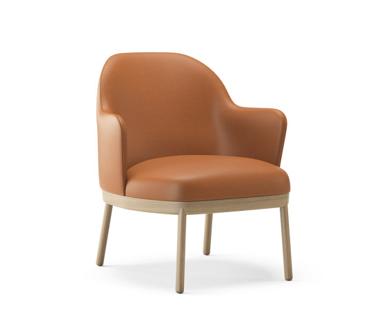 Aleta lounge chair with wooden base & armrest | Sessel | viccarbe