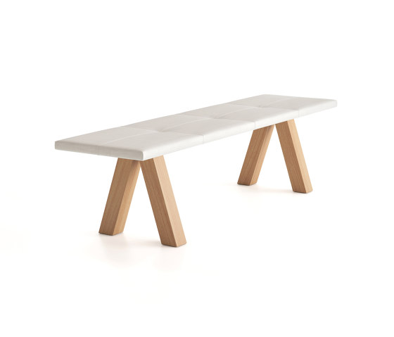 Trestle bench - simple & smooth upholstery | Bancs | viccarbe