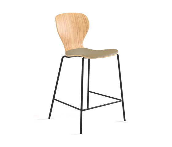 Ears stool - counter height stained with cushion | Barhocker | viccarbe