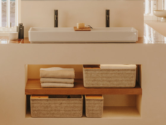 Tura | Felt box | Bathroom accessories | Roca