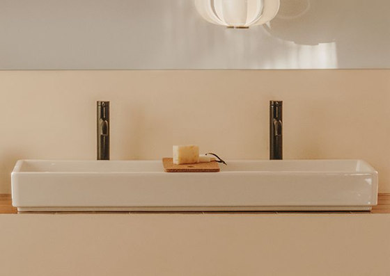 Tura | Wall-hung basin | Lavabi | Roca