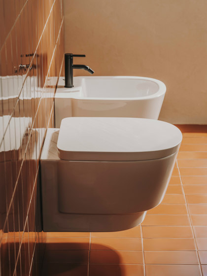 Tura | Bidet | White | Bidets | Roca