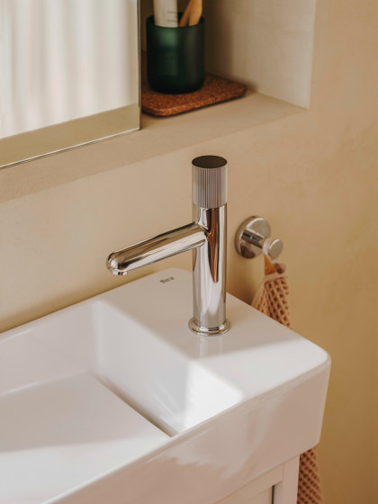 Nu | Basin faucet | Chrome | Wash basin taps | Roca