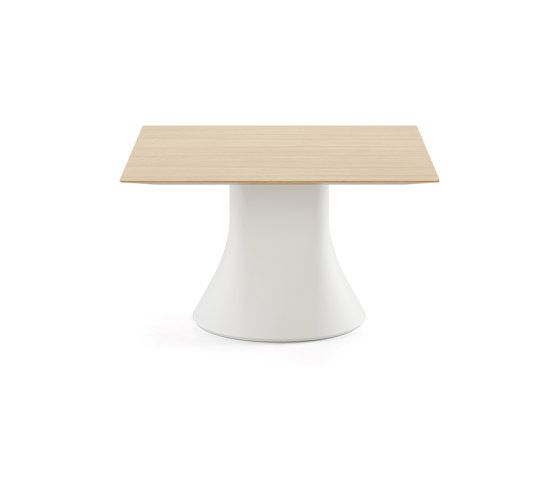 Cambio low table 80X80 | Couchtische | viccarbe