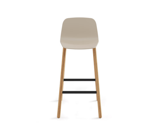 Maarten Plastic stool - four wooden legs base counter height | Tabourets de bar | viccarbe