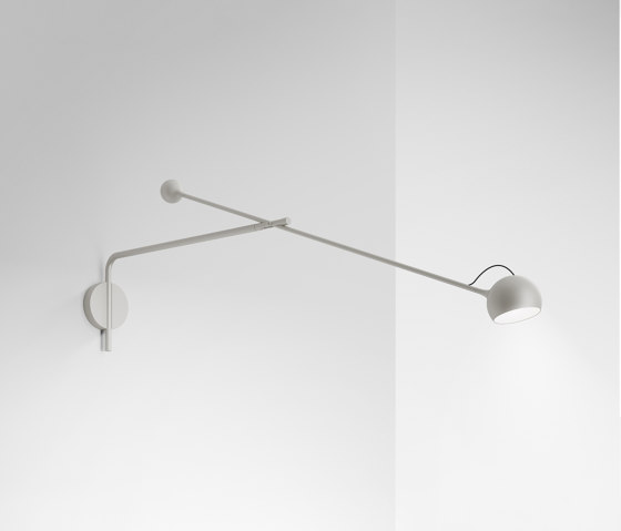 Ixa Arm Wall | Lampade parete | Artemide