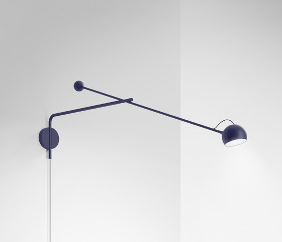 Ixa Arm-Wandleuchte mit Kabel | Wandleuchten | Artemide