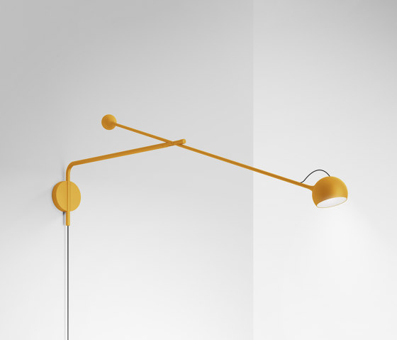 Ixa Arm-Wandleuchte mit Kabel | Wandleuchten | Artemide