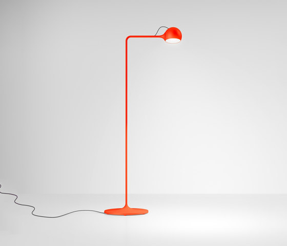 Ixa Reading | Luminaires sur pied | Artemide