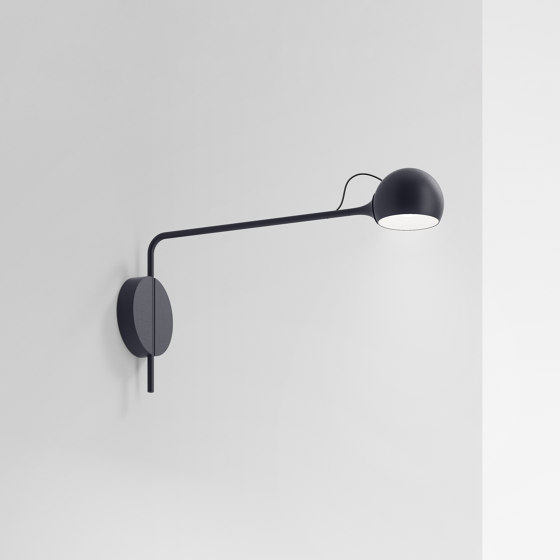 Ixa Wall | Wall lights | Artemide