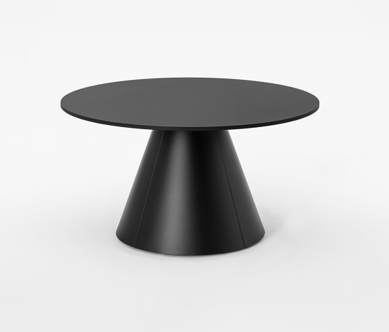 250 Cone | Tables de repas | Mara