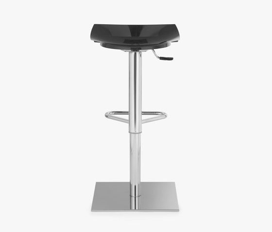 Ben 331 | Bar stools | Mara