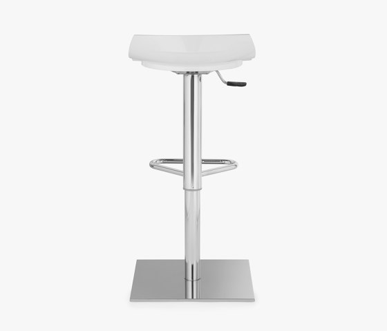 Ben 331 | Bar stools | Mara