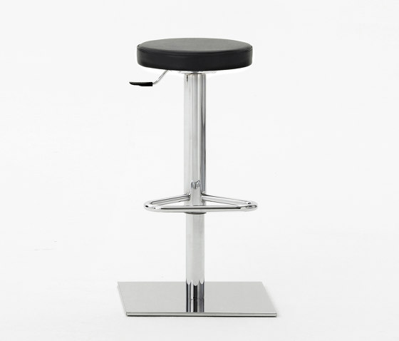 Easy 331 | Bar stools | Mara