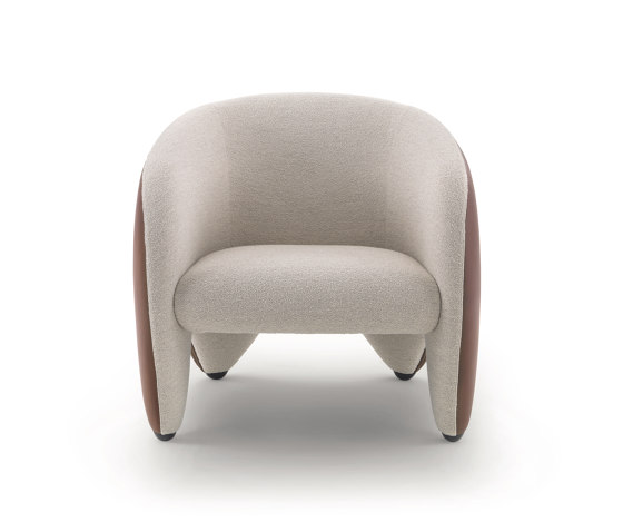 Yuzu Armchair cover inside fabric - outside leather | Sillones | ARFLEX