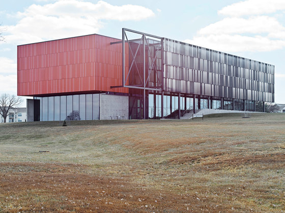 öko skin | Southeast Community College | Concrete panels | Rieder