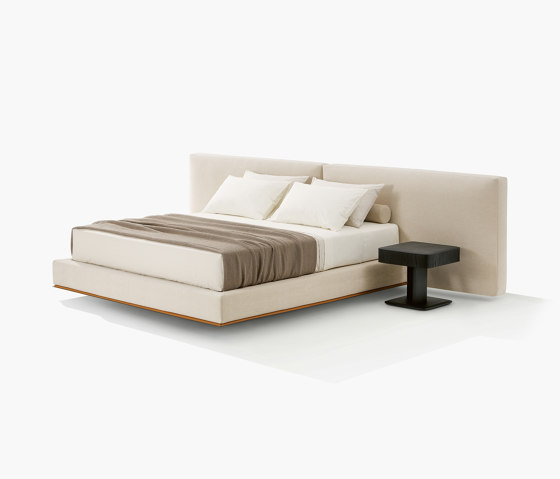 Brera Bed | Beds | Poliform