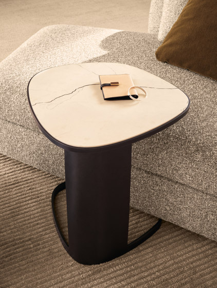 Koishi | Coffee tables | Poliform