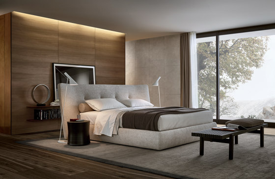 Rever | Beds | Poliform