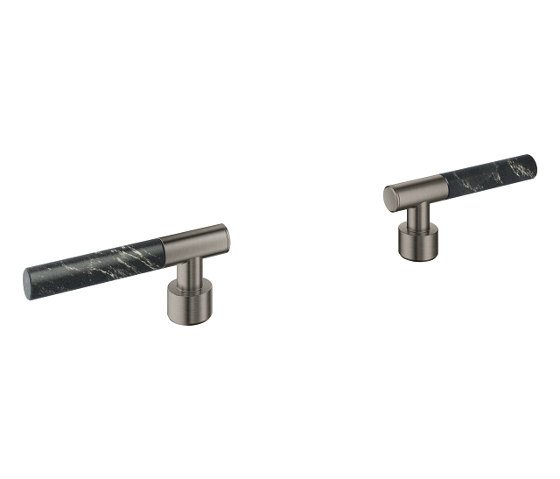 Atrio Private Collection Sticks made from Vanilla Noir Caesarstone material | Complementos rubinetteria bagno | GROHE