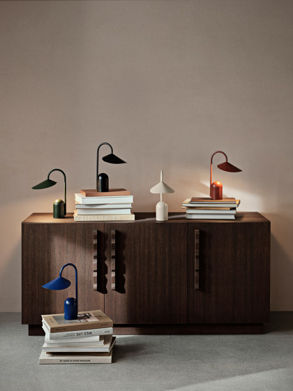 Arum Portable Lamp - Black | Lampade tavolo | ferm LIVING