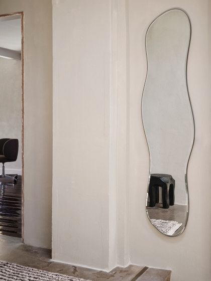 Pond Mirror - Full Size - Dark Chrome | Spiegel | ferm LIVING