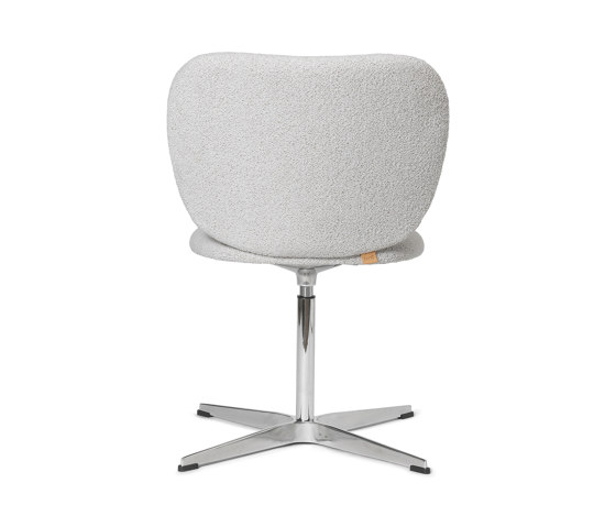 Rico Chair Swivel Soft Bouclé - Off-white/Sand | Sedie | ferm LIVING