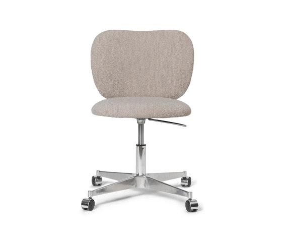 Rico Chair w. Castors Soft Bouclé - Natural | Chaises | ferm LIVING