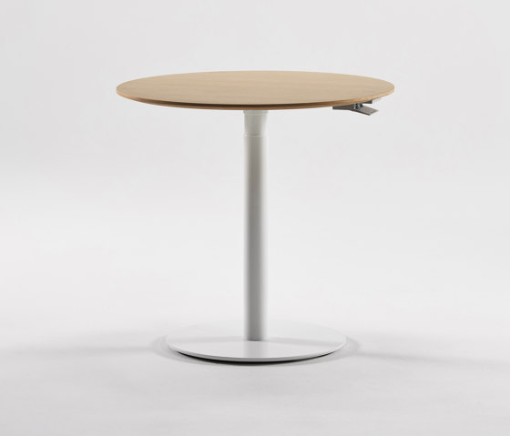 Float Gather 30in Round | Standing tables | Humanscale