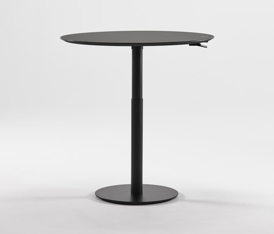 Float Gather 36in Round | Tables hautes | Humanscale