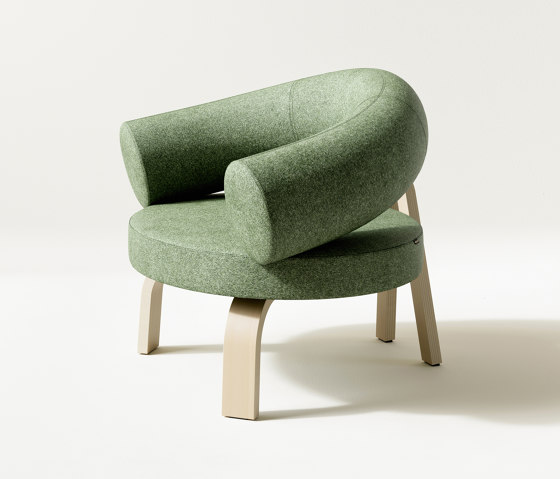 Isu Armchair | Armchairs | Neil David