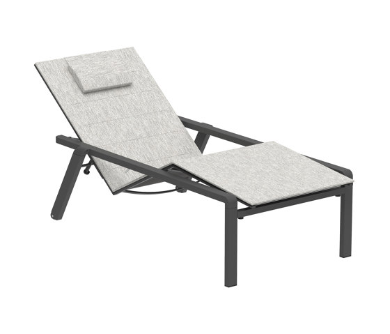 Alura chaise longue | Bains de soleil | Royal Botania