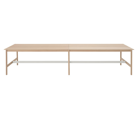 Linear System High Table Configuration 2 | H95cm | Dining tables | Muuto