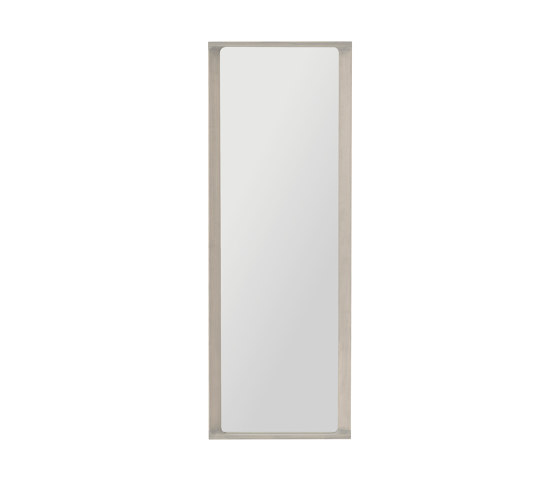 Arced Mirror | 170 x 61 CM / 66.9 x 24” | Specchi | Muuto