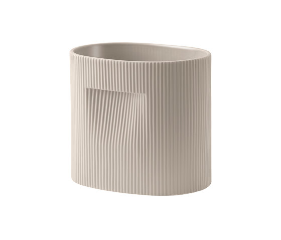 Ridge Planter | H24cm | Vases | Muuto