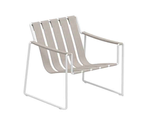 Strappy 77 fauteuil bas | Fauteuils | Royal Botania