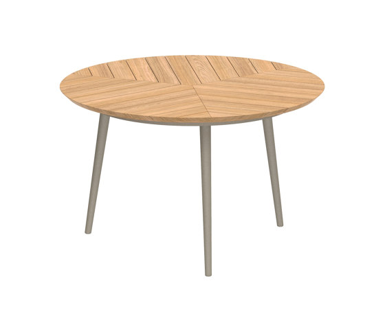 Styletto standard dining table 120cm round | Tavoli pranzo | Royal Botania