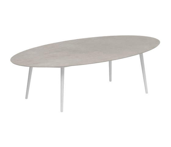 Styletto low dining table 250x130cm | Tables de repas | Royal Botania